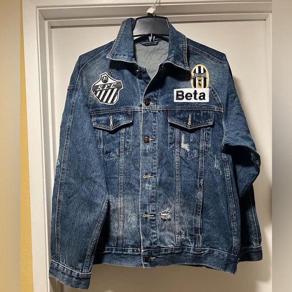 Distressed Denim Jacket Soccer Club Patches. Mens (Medium) Boys (XL) New. - Picture 2 of 5